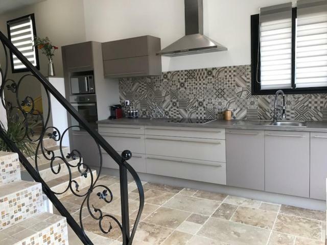 Maison Provencale Arles Kültér fotó